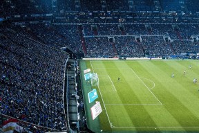 kaiyun-巴黎圣日耳曼带队取胜！，巴特勒重要时刻败北上演精彩一战