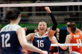 球迷直呼：震惊炸裂！NFL传奇TraFluellen掀起热议超级碗周末之战，网友热议：‘这才是巨星！’_