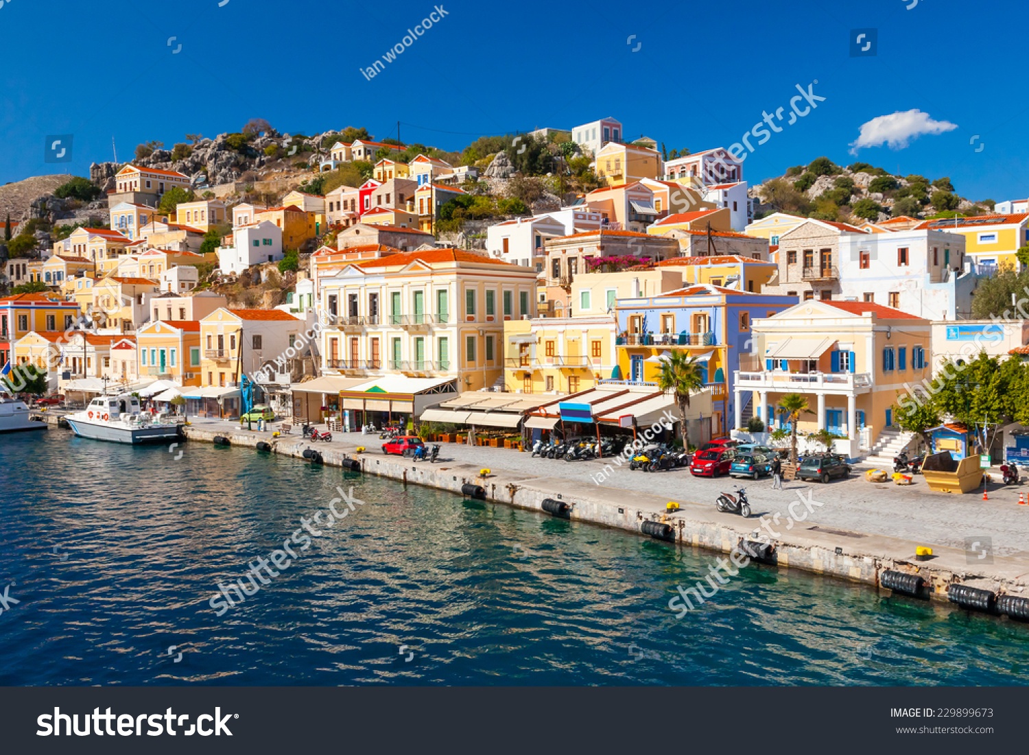 greek和greece的区别 greece和hellas的区别 