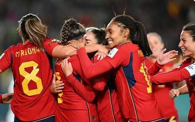 西班牙女足势不可挡，冲击世界冠军 西班牙女足势不可挡,冲击世界冠军是谁 